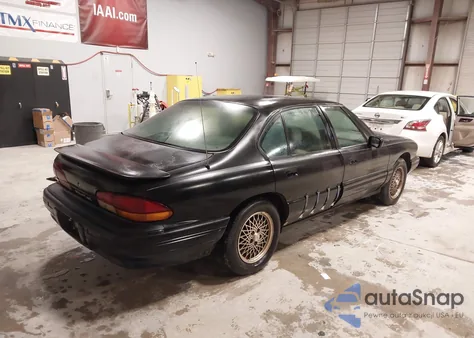 1995 Pontiac Bonneville Se z USA, uszkodzony, nr VIN 1G2HX52K2S4262452